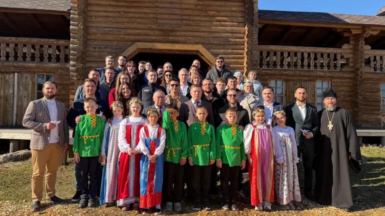 Молодые парламентарии ПФО побывали в муниципальных районах республики 