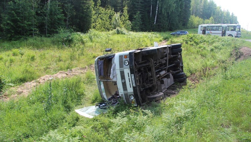 Причина ДТП в Моркинском районе: возможно, водитель уснул за рулем