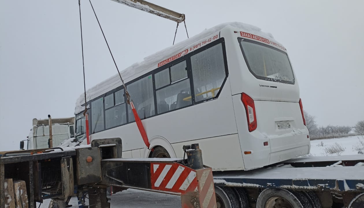 Судебные приставы изъяли у индивидуального предпринимателя-должника 6 автобусов