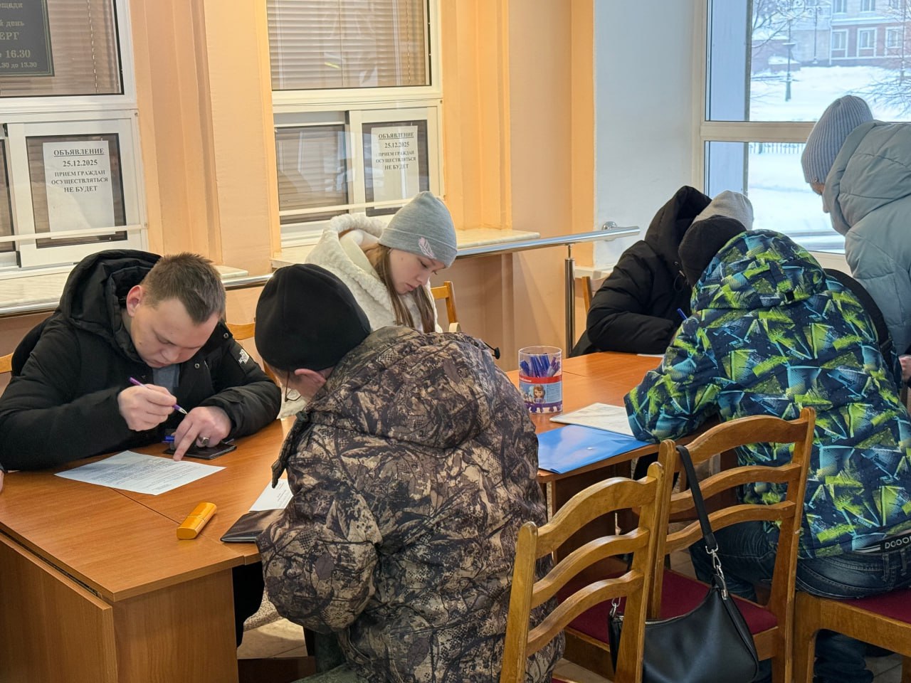 В Йошкар-Оле дети-сироты оформляют договоры социального найма