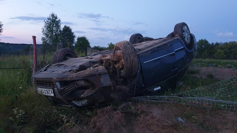 В Марий Эл 17-летняя автоледи устроила ДТП, пострадал 3-летний ребёнок