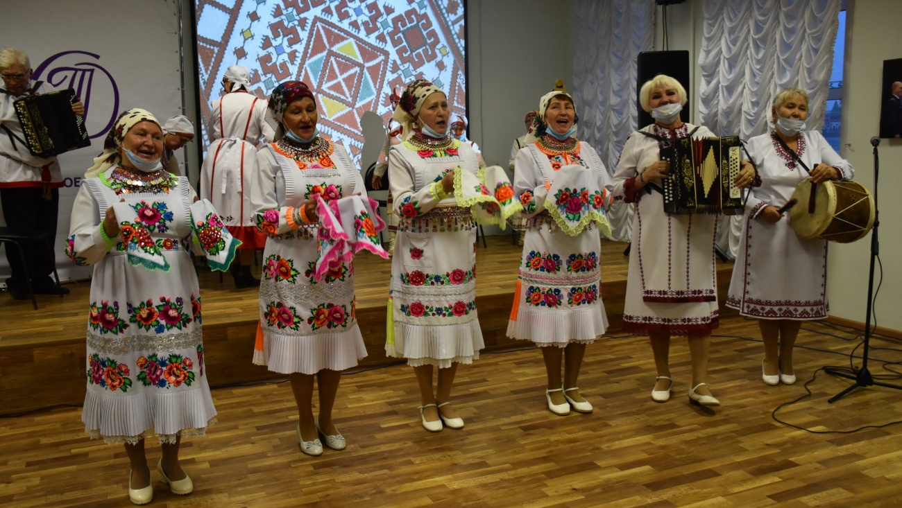 В Йошкар-Оле показали чувашские посиделки