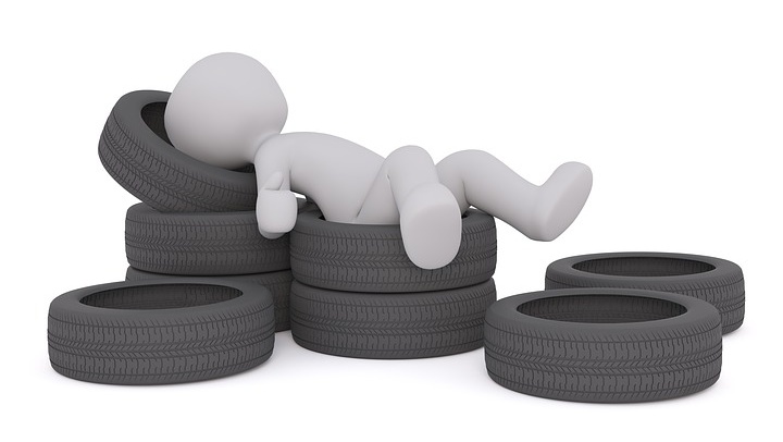 В Медведево неизвестные «разули» LADA Kalina