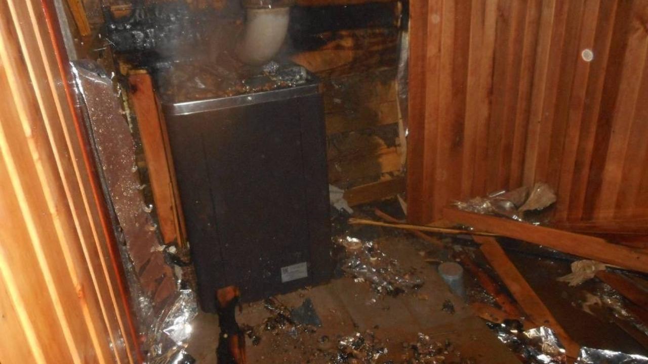 В Йошкар-Оле и в Мари-Турекском районе одновременно загорелись бани