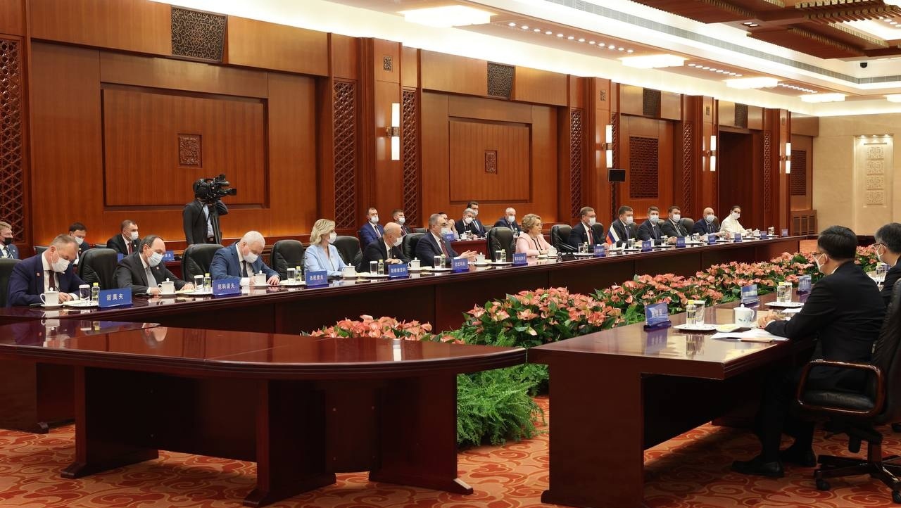 Юрий Зайцев с рабочим визитом отправился в Китай