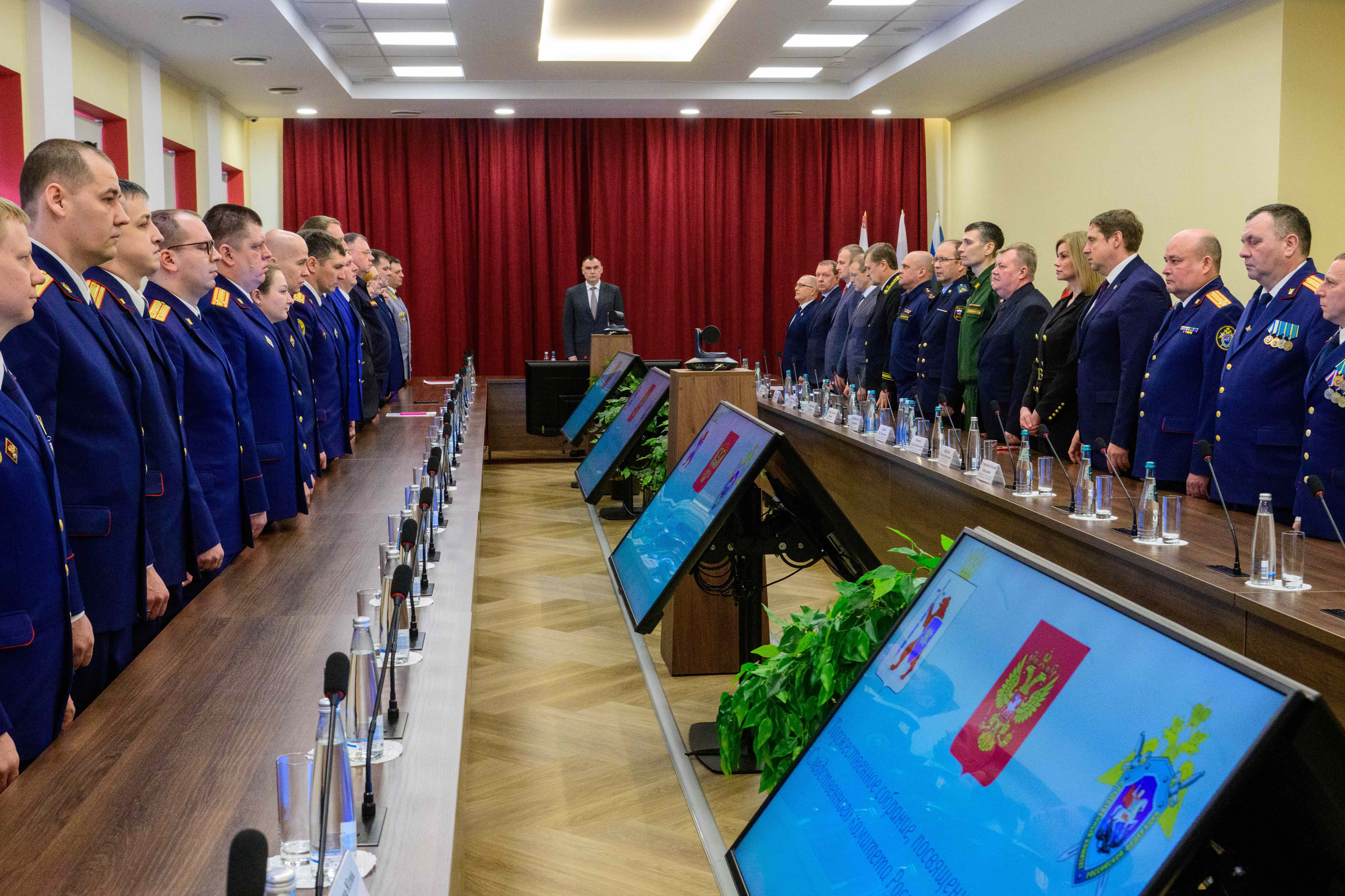 В Йошкар-Оле отпраздновали 15-летие со дня образования Следственного комитета