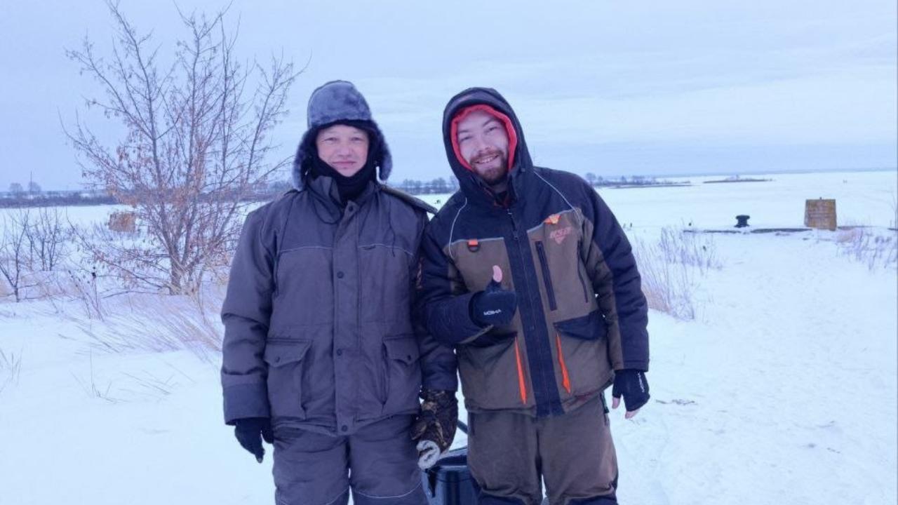 В Козьмодемьянске вопросы стажировки с ветераном СВО обсудили за рыбалкой