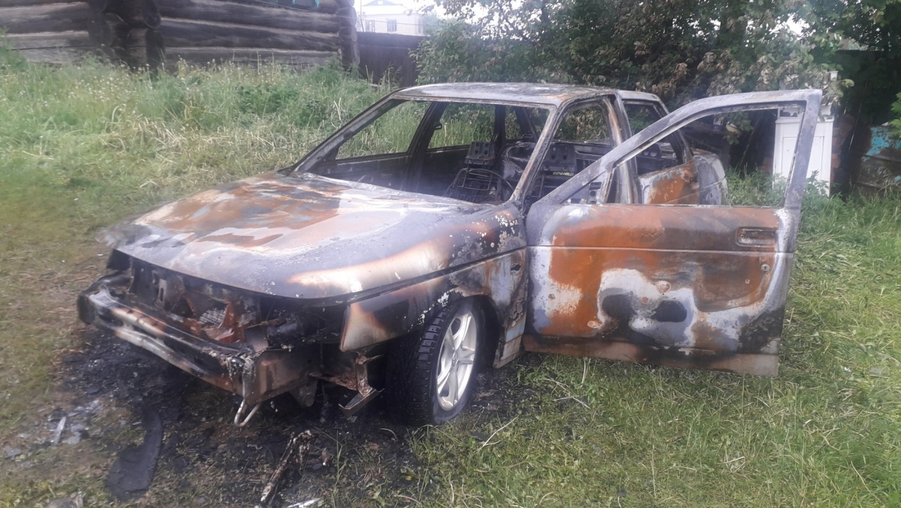 В выходные в Моркинском районе сгорел автомобиль