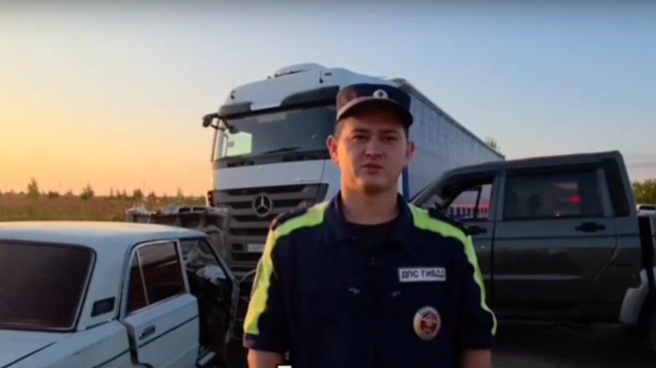 В посёлке Новый женщина за рулём «УАЗ Патриот» не пропустила «шестёрку»