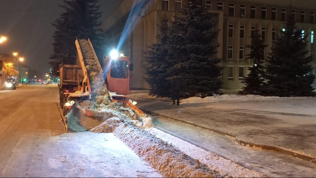 В Йошкар-Оле разгребают последствия непогоды