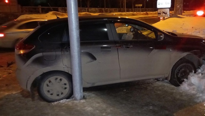 В Йошкар-Оле в ДТП попал нелегальный извозчик