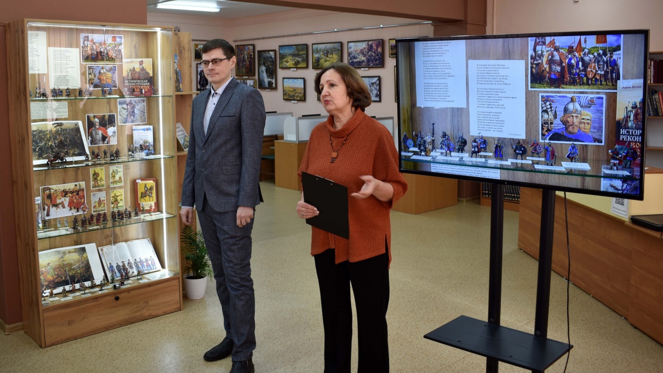 Житель Марий Эл представил на выставке коллекцию военно-исторической миниатюры