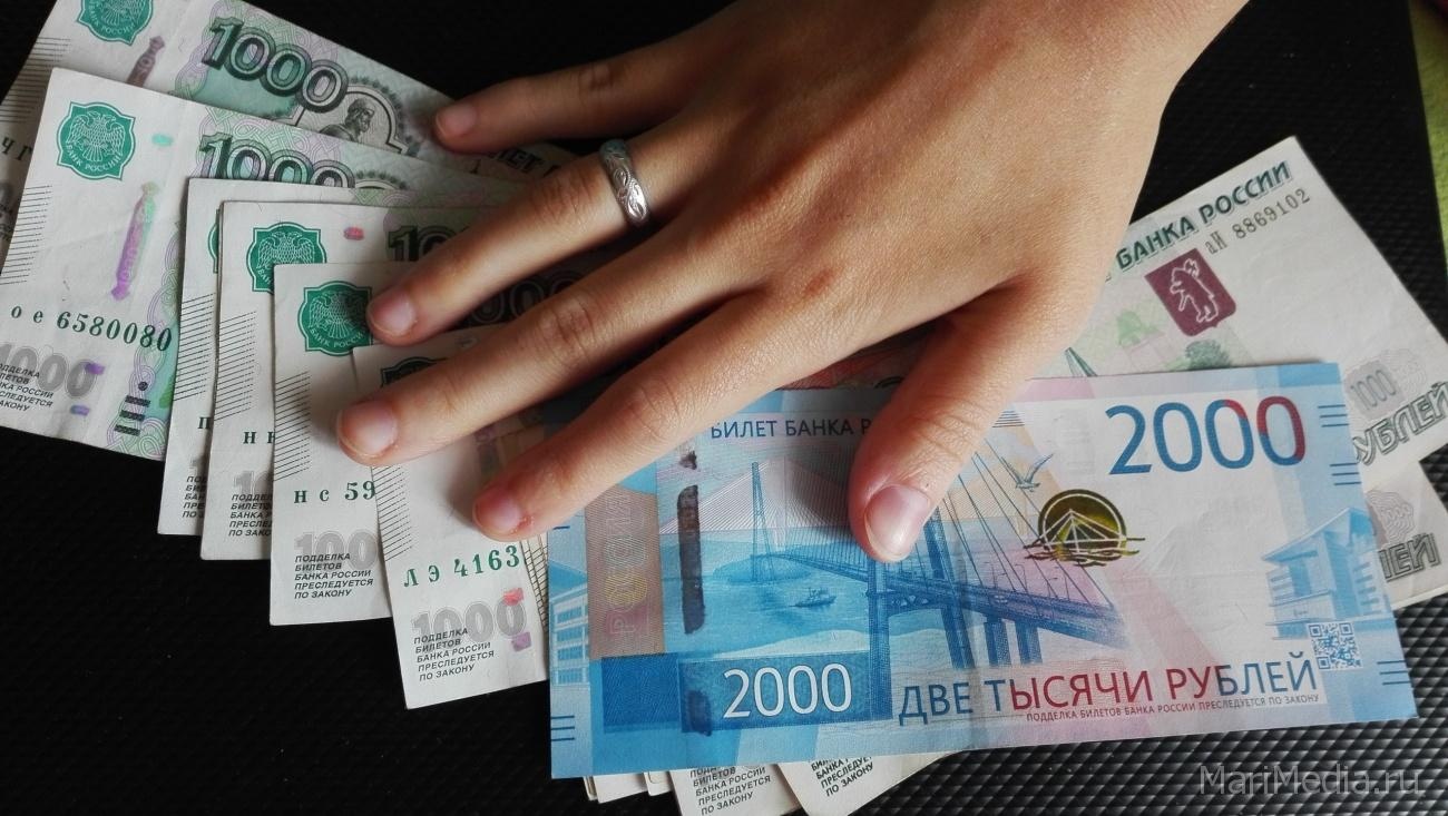 Йошкаролинка перевела мошенникам 1,4 млн рублей