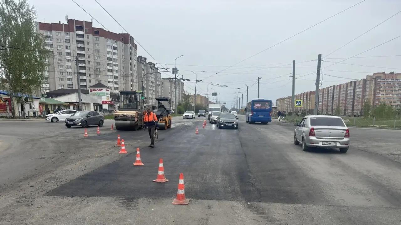 На улице Йывана Кырли в Йошкар-Оле затруднено движение из-за ремонта дороги