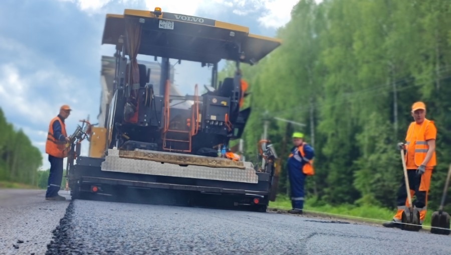 В Марий Эл устраняют дефекты асфальта на федеральных трассах