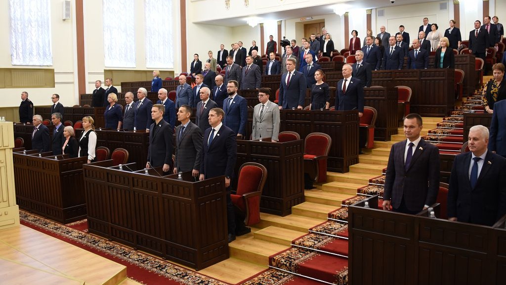 В ходе тридцать первой сессии Госсобрания принято 13 законов и 27 постановлений