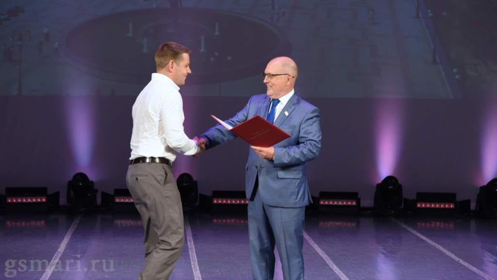 В Йошкар-Оле чествовали строителей республики