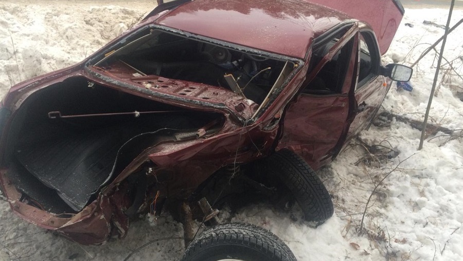 В лобовом столкновении погиб 29-летний водитель «Лады Гранты»