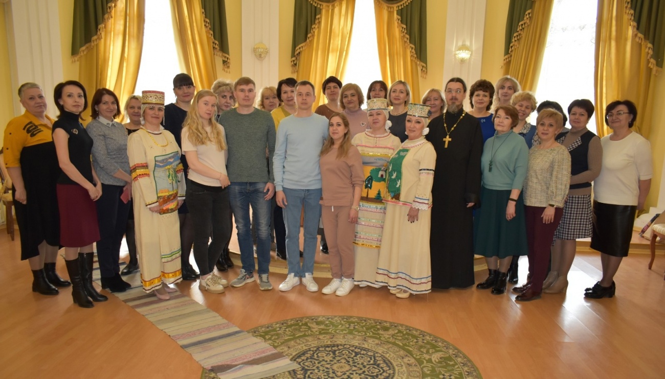 В Марий Эл репетируют свадьбы на Красную горку