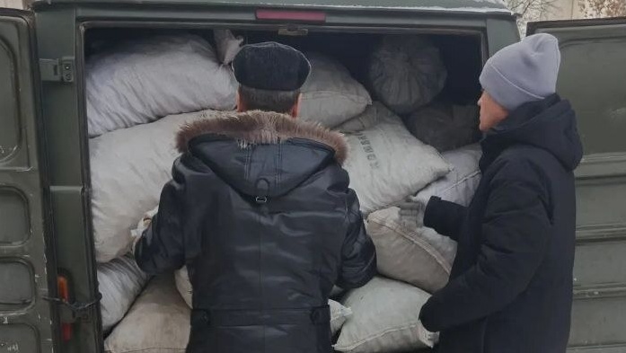 Работники леса в Марий Эл собрали 30 мешков с шишками для окопных свечей