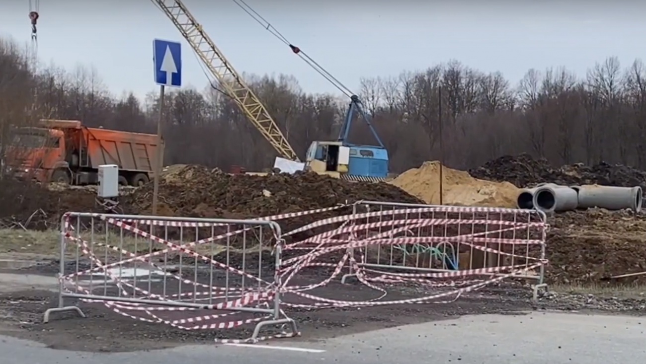 Провал дорожного полотна Сернурского тракта произошёл в ходе работ по устройству ливневки