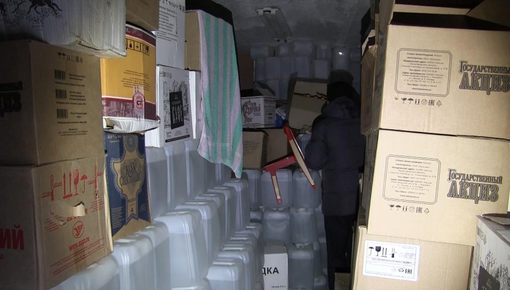 В Йошкар-Оле изъято 5 тысяч литров палёного алкоголя