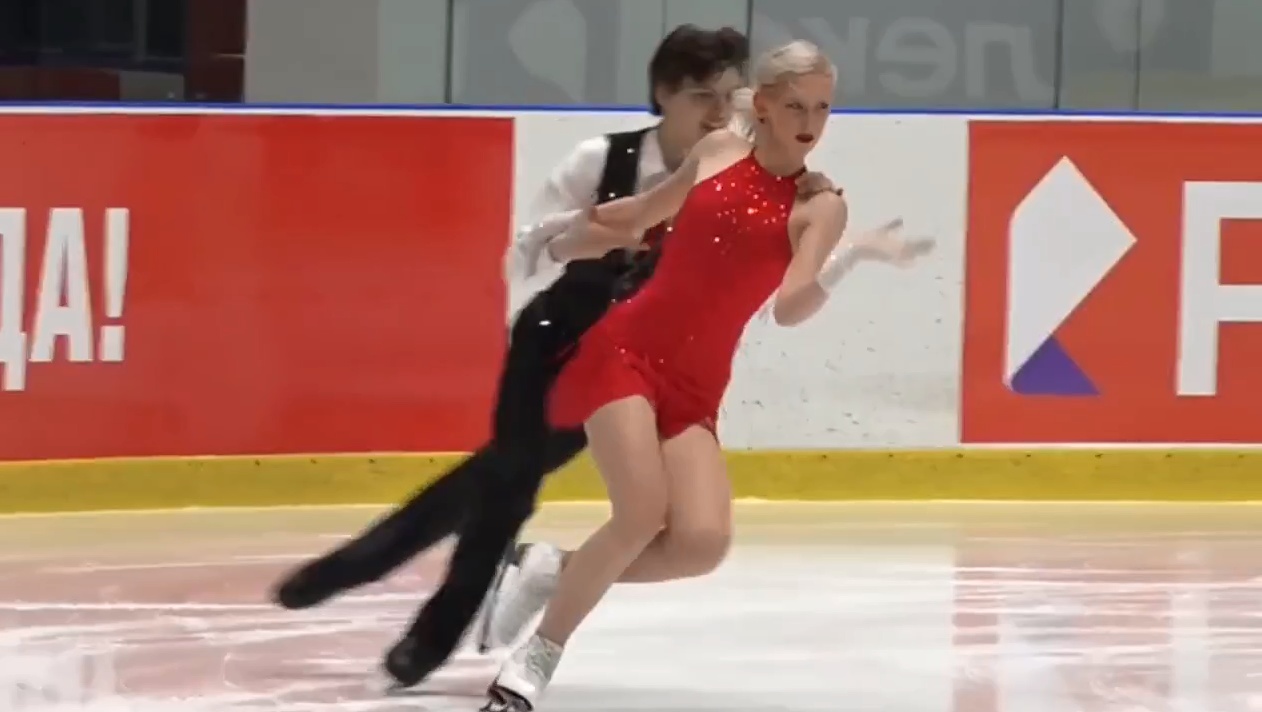 В Йошкар-Оле проходят Международные соревнования по фигурному катанию