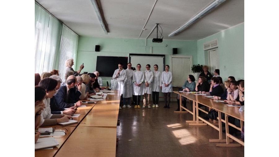 Студентов-медиков пытаются завлечь в медучреждения Марий Эл