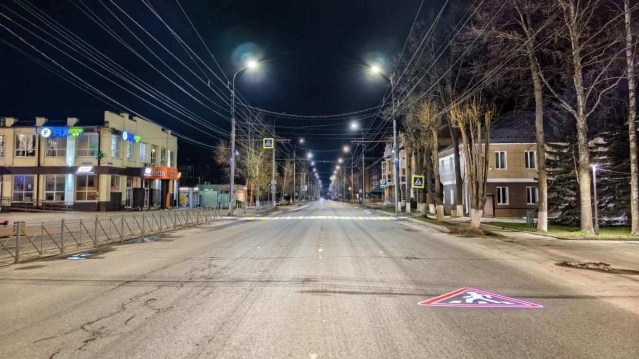 В Медведево появился первый проекционный пешеходный переход