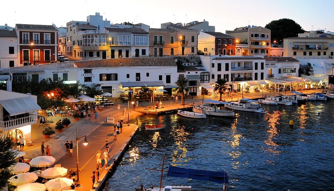 Жительница Волжска потеряла 240 тысяч рублей, оплатив путёвку в Испанию