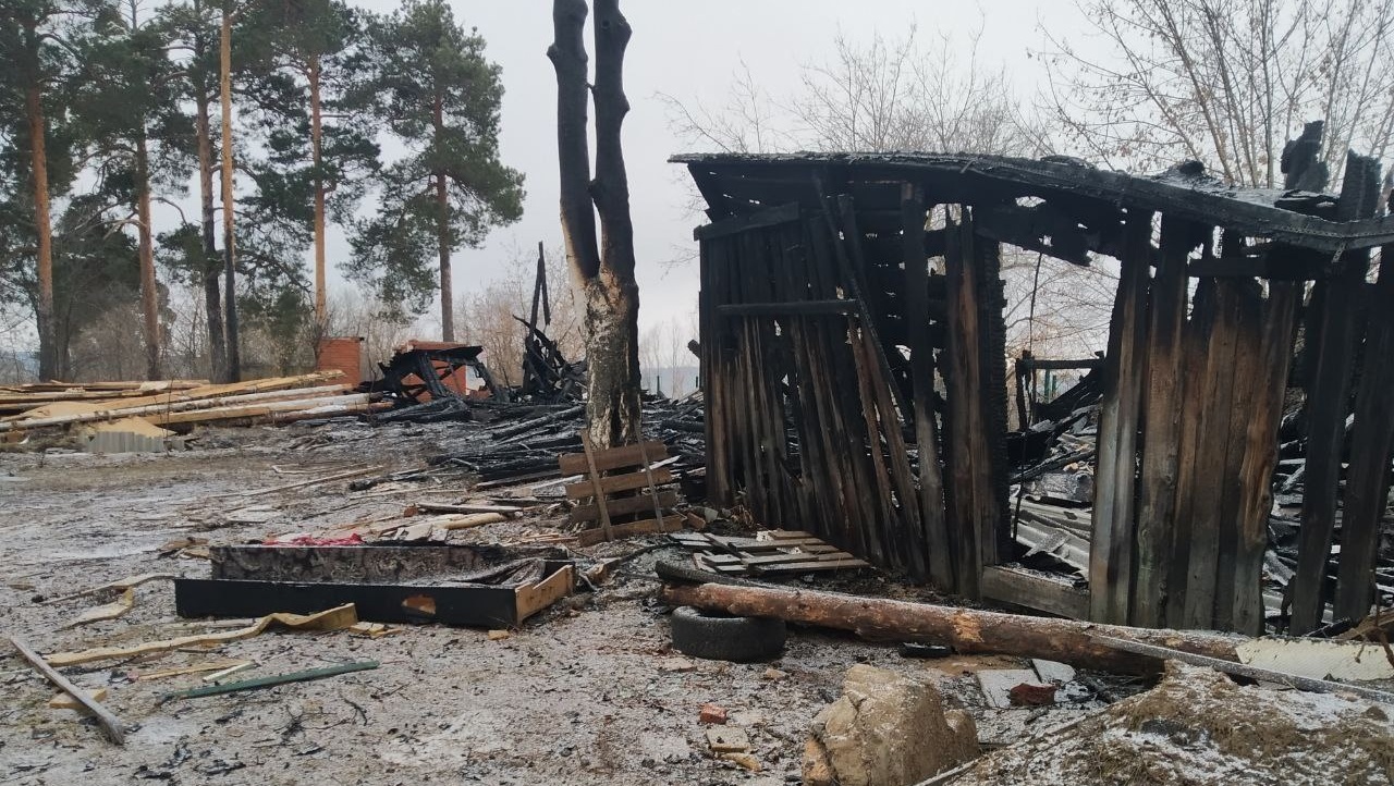 В Волжске произошёл сильный пожар