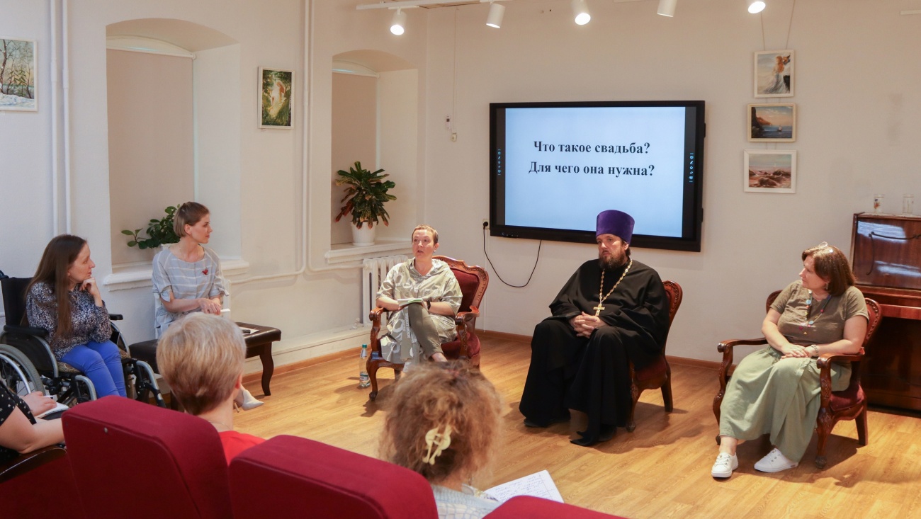 В Музее истории Йошкар-Олы вновь проведут встречу-диалог «Всё начинается с семьи»