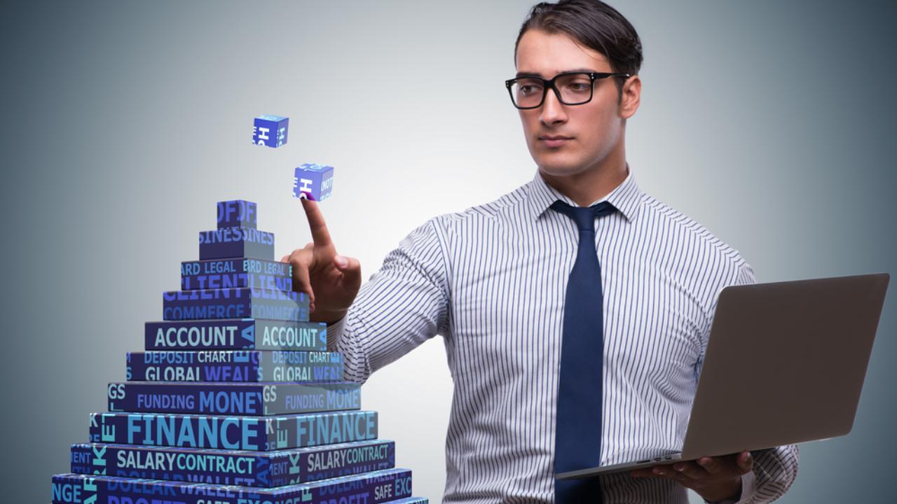 ВТБ: внедрение ИИ в России необходимо для достижения инфляции на уровне 4%