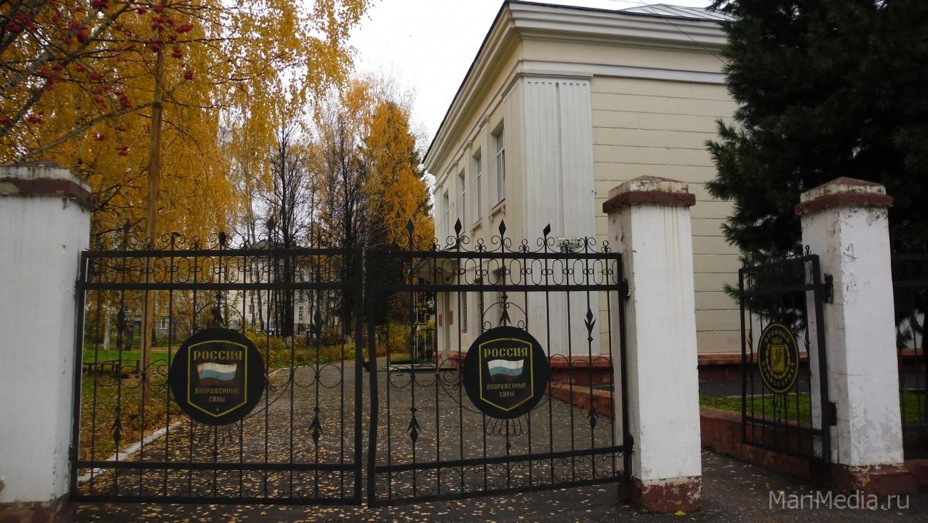 Военкоматы будут работать с призывниками по месту пребывания