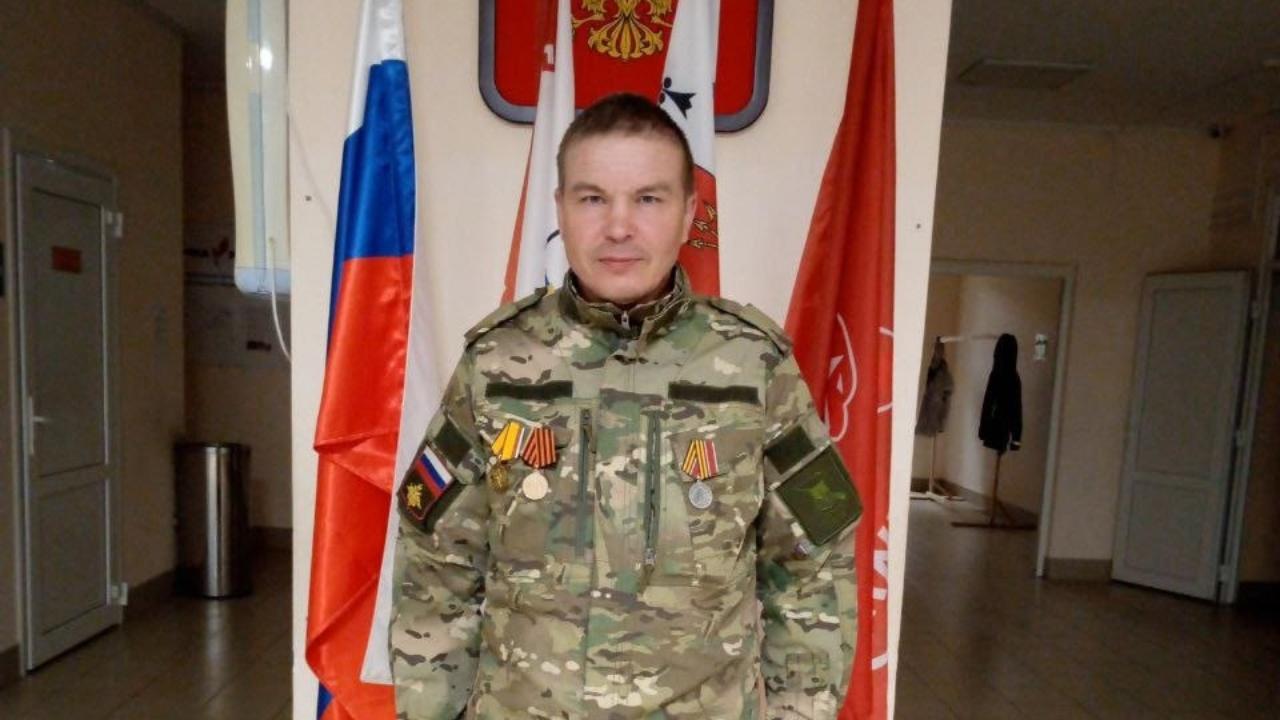 В Горномарийском районе состоялось прощание с младшим сержантом Андреем Яшмолкиным