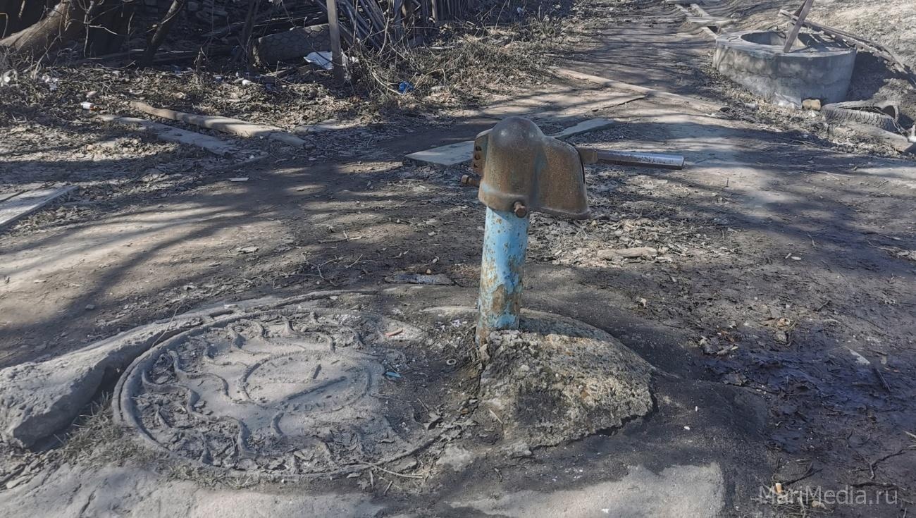 В деревне Вторые Куликалы сгорел насос на водонапорной башне
