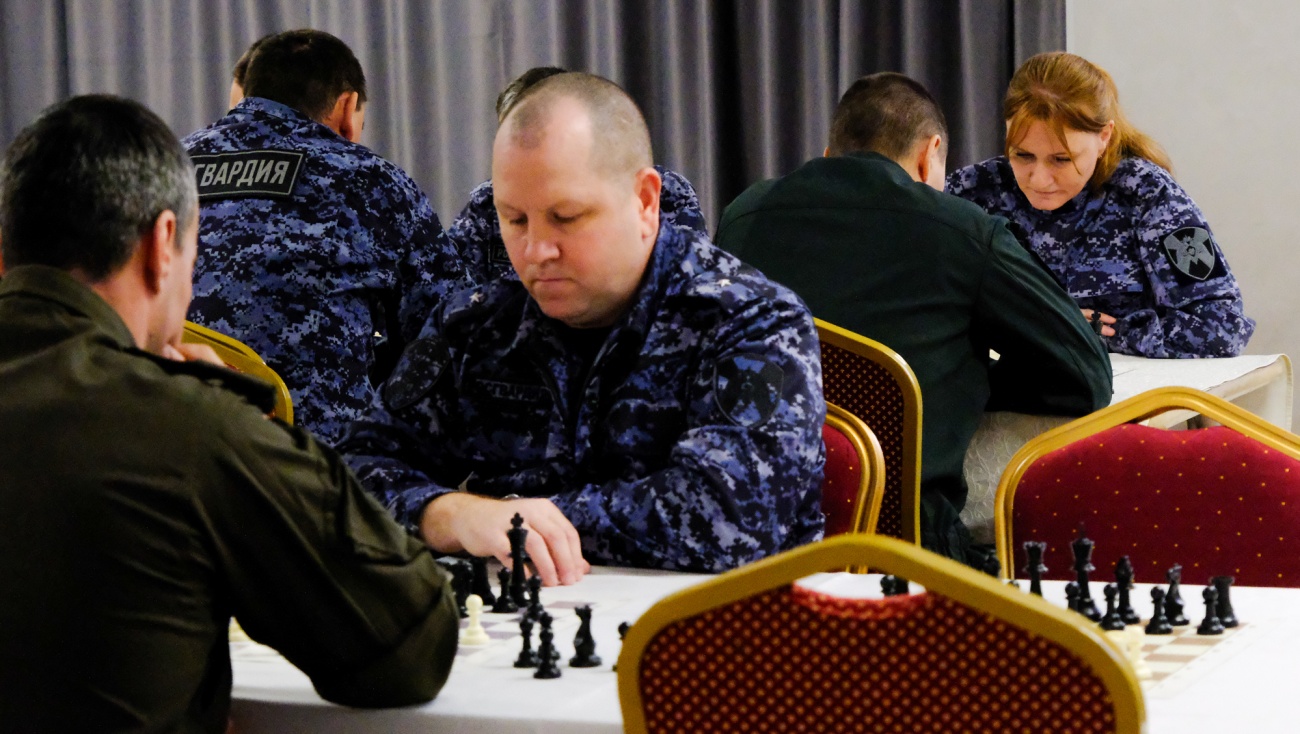 Росгвардейцы ПФО встретились в Йошкар-Оле за шахматными столами