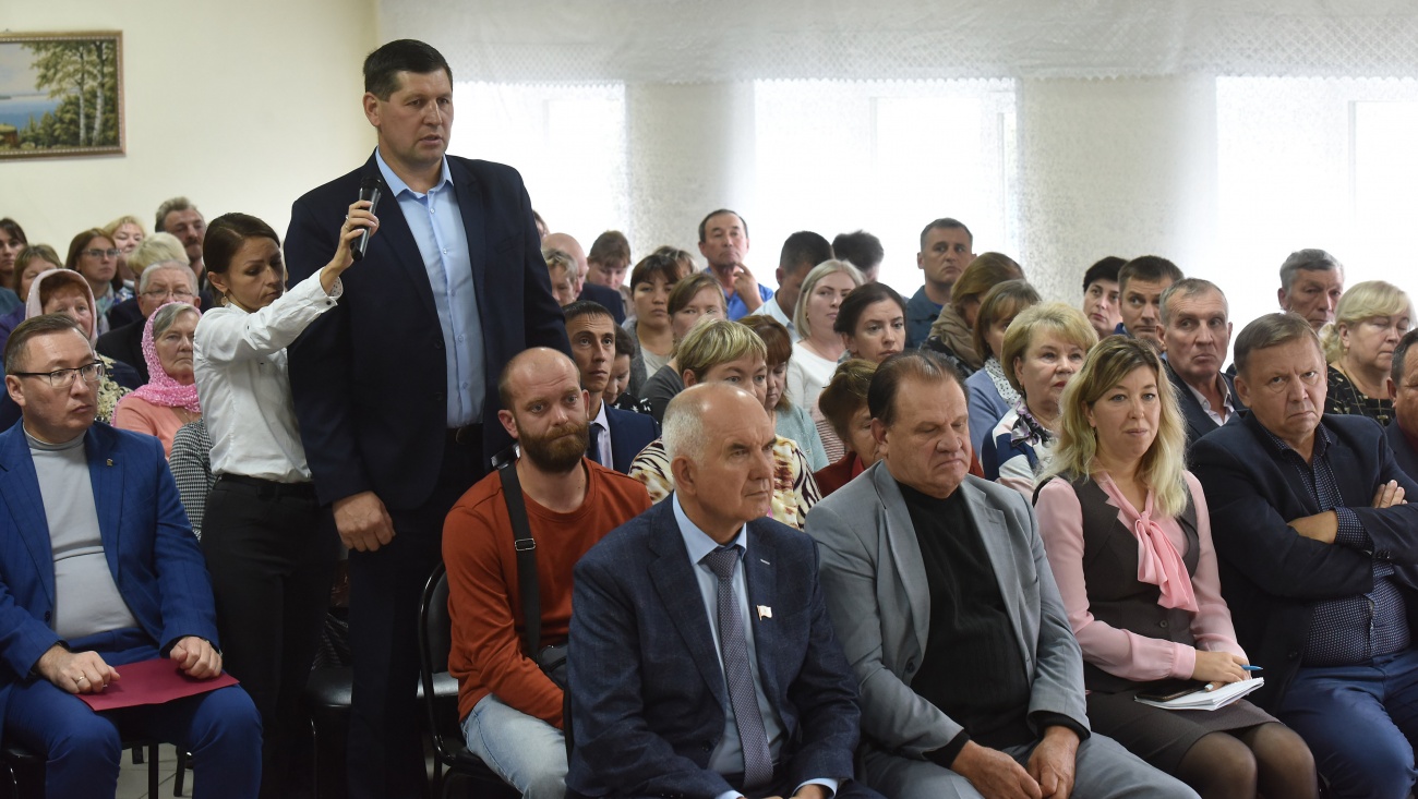 Глава посёлка Килемары посетовал на дорогостоящее сырье для местных предприятий деревообработки