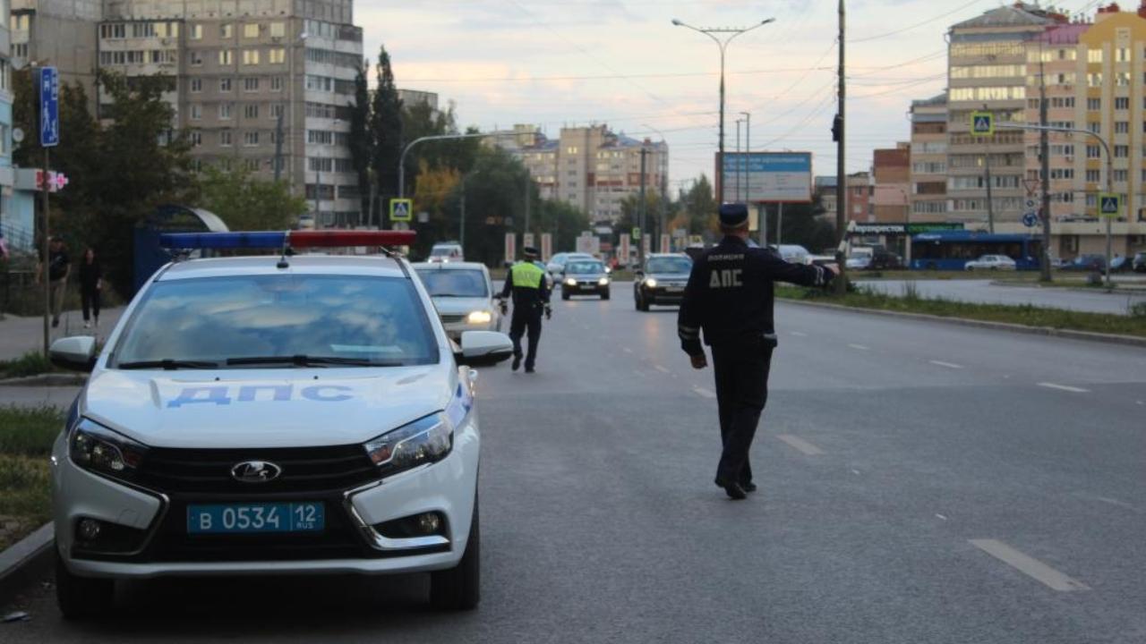 Водительские права и СТС инспекторам ГАИ можно будет предъявлять в «Максе»