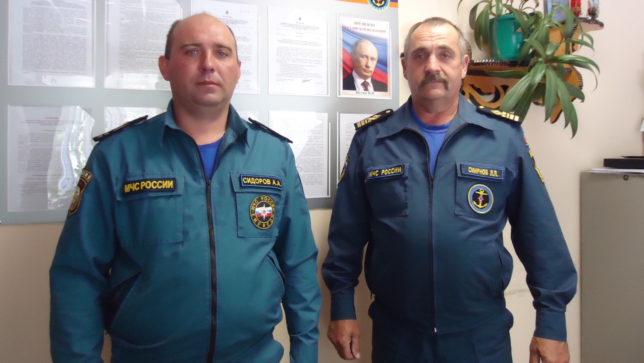 Инспекторы ГИМС спасли девушек на Ветлуге