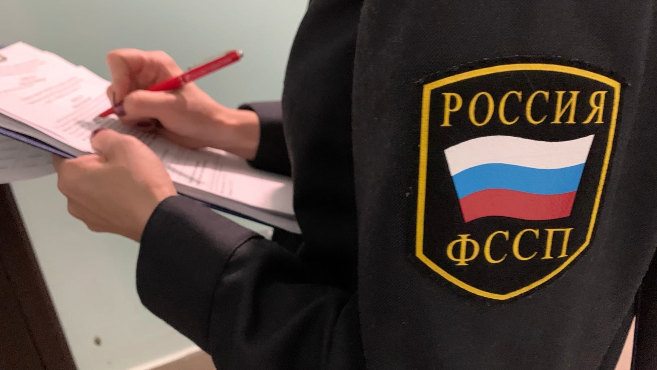 Чтобы добиться уплаты долга, сернурские приставы арестовали автомобиль