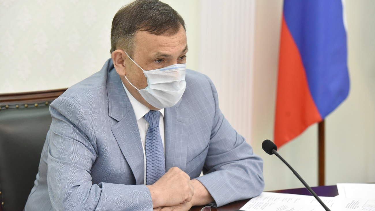 Александр Евстифеев оказался в числе «губернаторов богатырей», не болевших коронавирусом