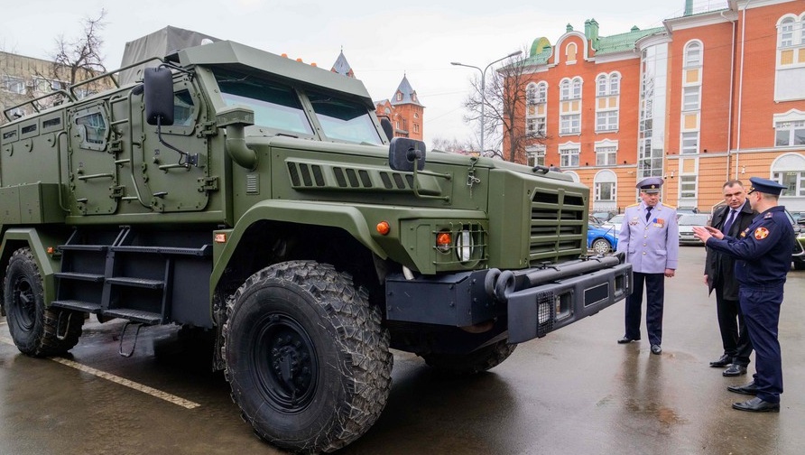 Глава Марий Эл вручил награды росгвардейцам