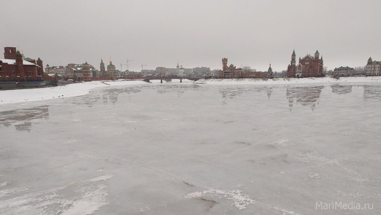 В Йошкар-Оле увеличилось число ДТП с участием пешеходов и провалов под лёд