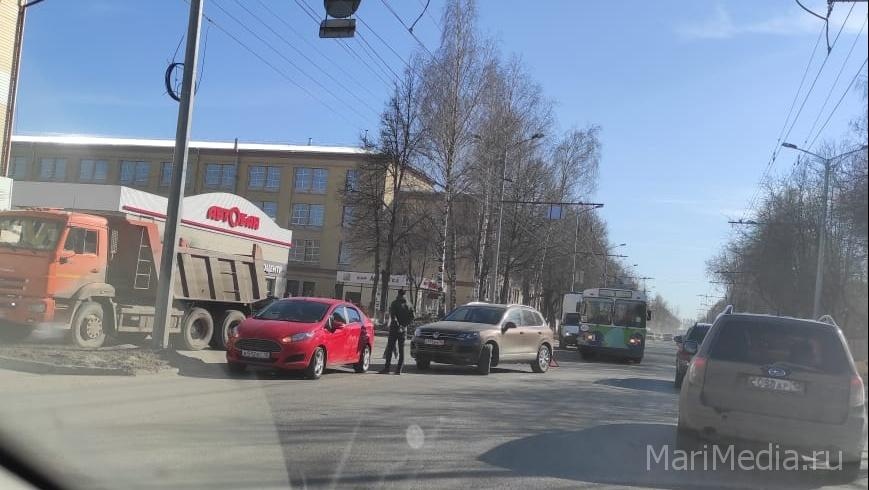 В Йошкар-Оле ДТП стало причиной затора