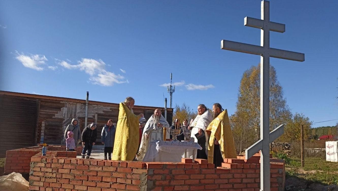В Мари-Турекском районе провели чин на основание нового храма