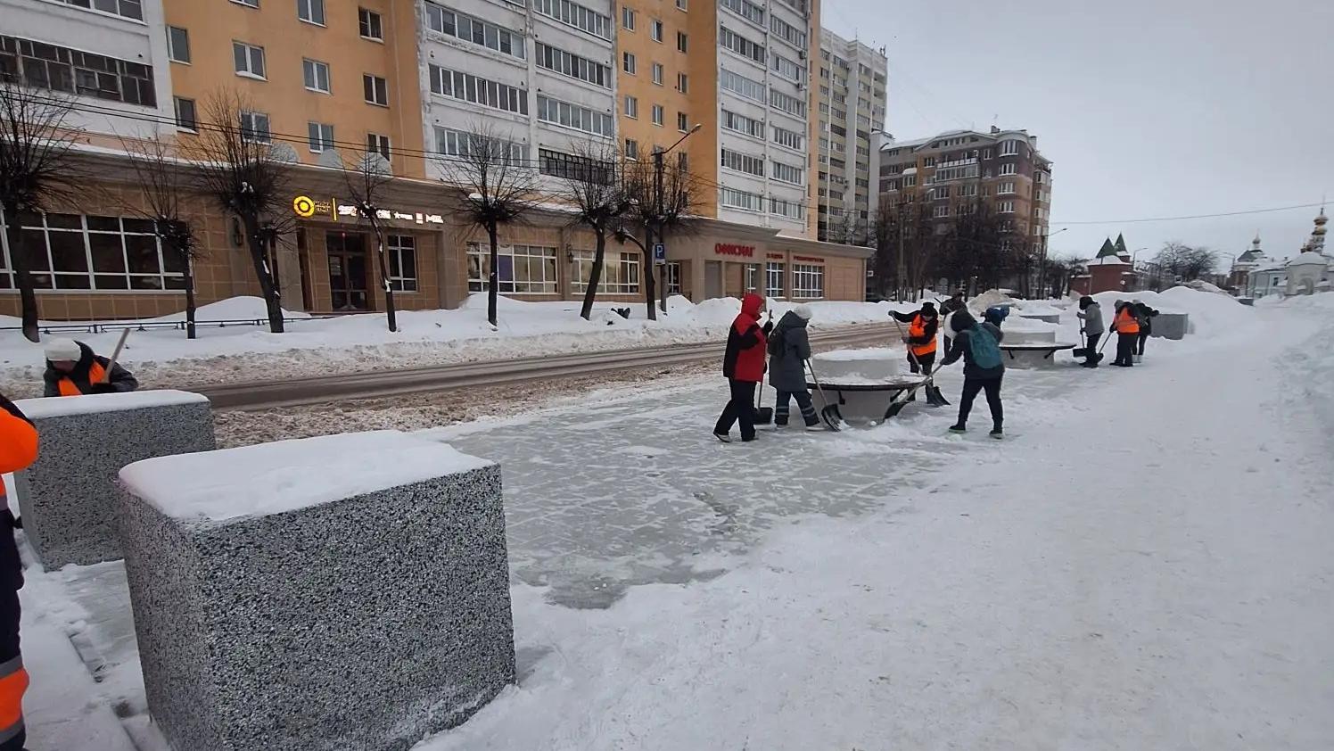 Снега в Йошкар-Оле за выходные стало меньше на 17 тысяч кубов 