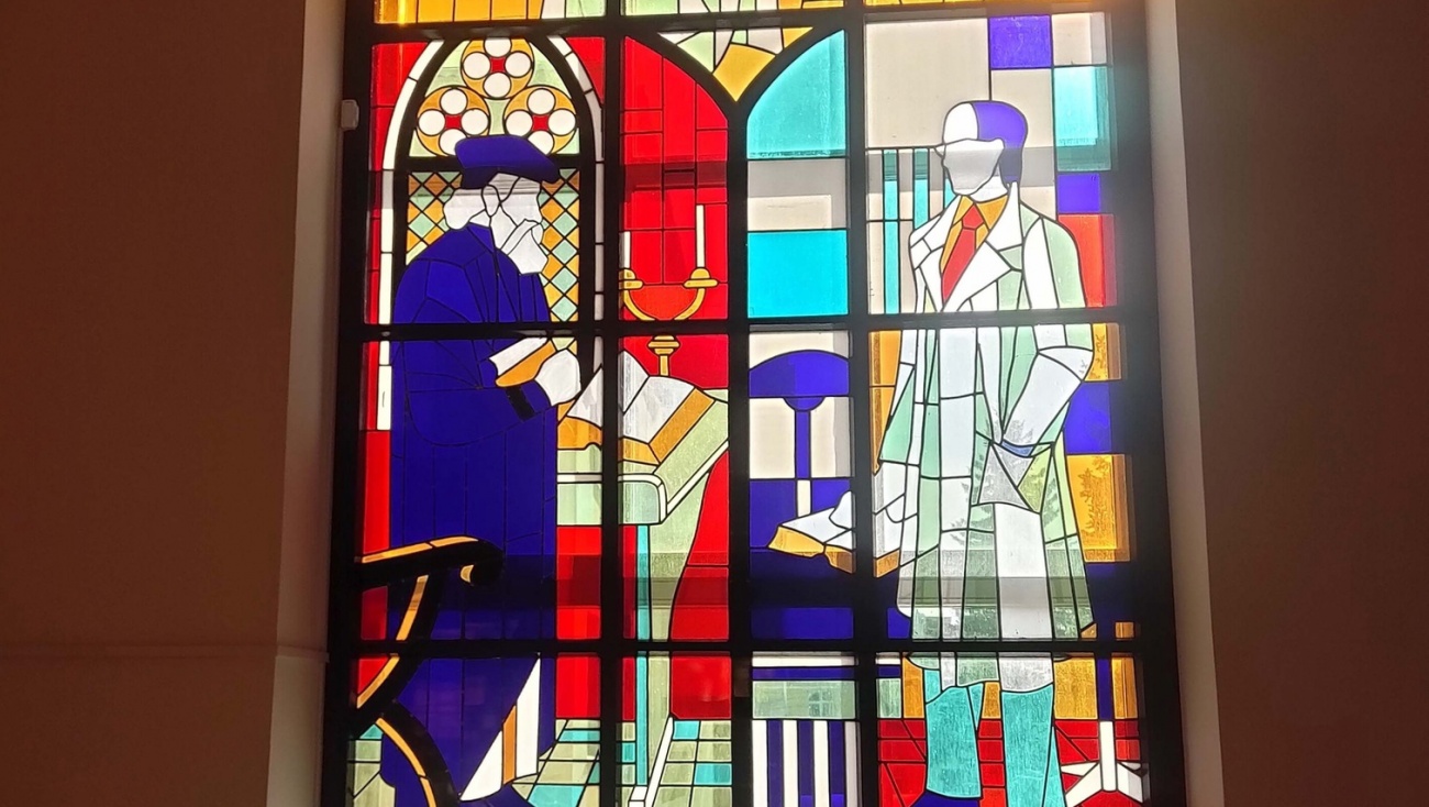 В Йошкар-Оле откроется выставка известного мастера витража