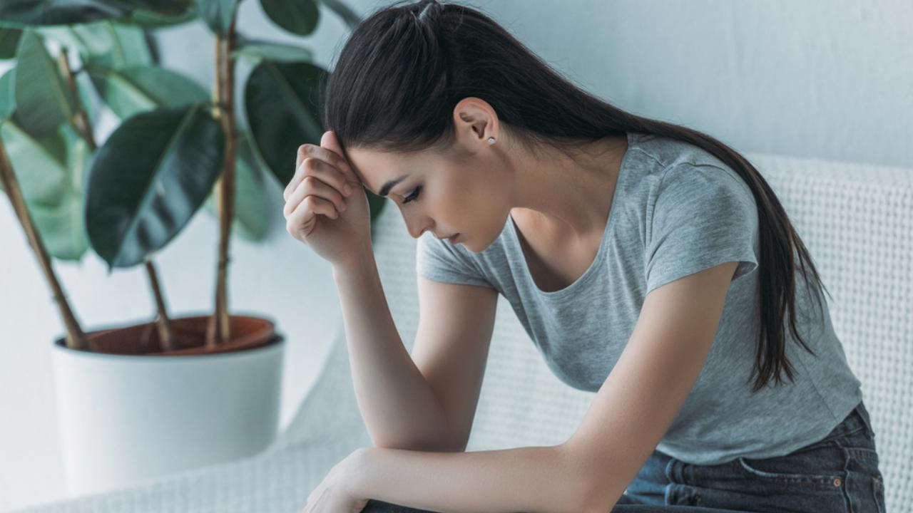 Мошенники заставили 18-летнюю студентку обыскать квартиру родителей