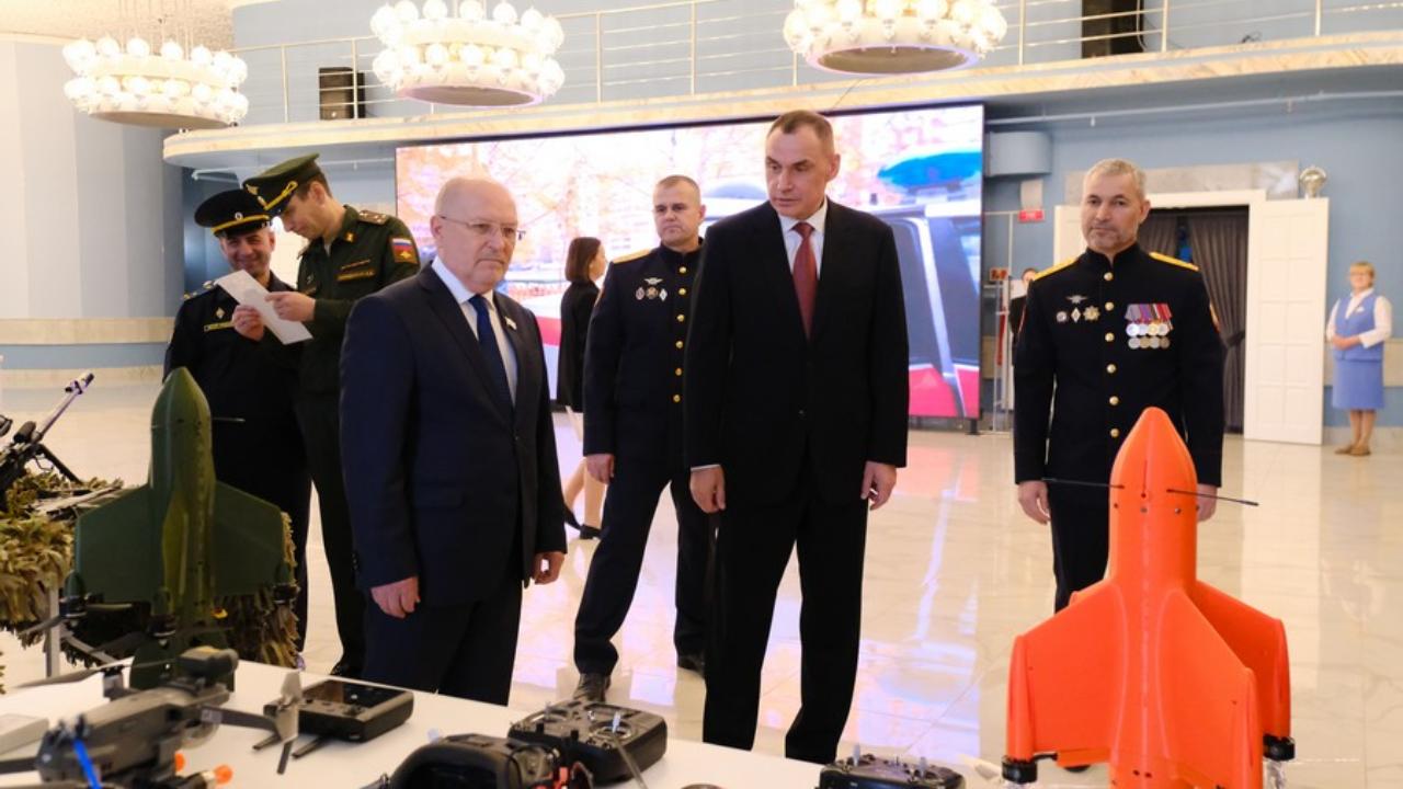 Глава Марий Эл вручил награды сотрудникам Росгвардии 